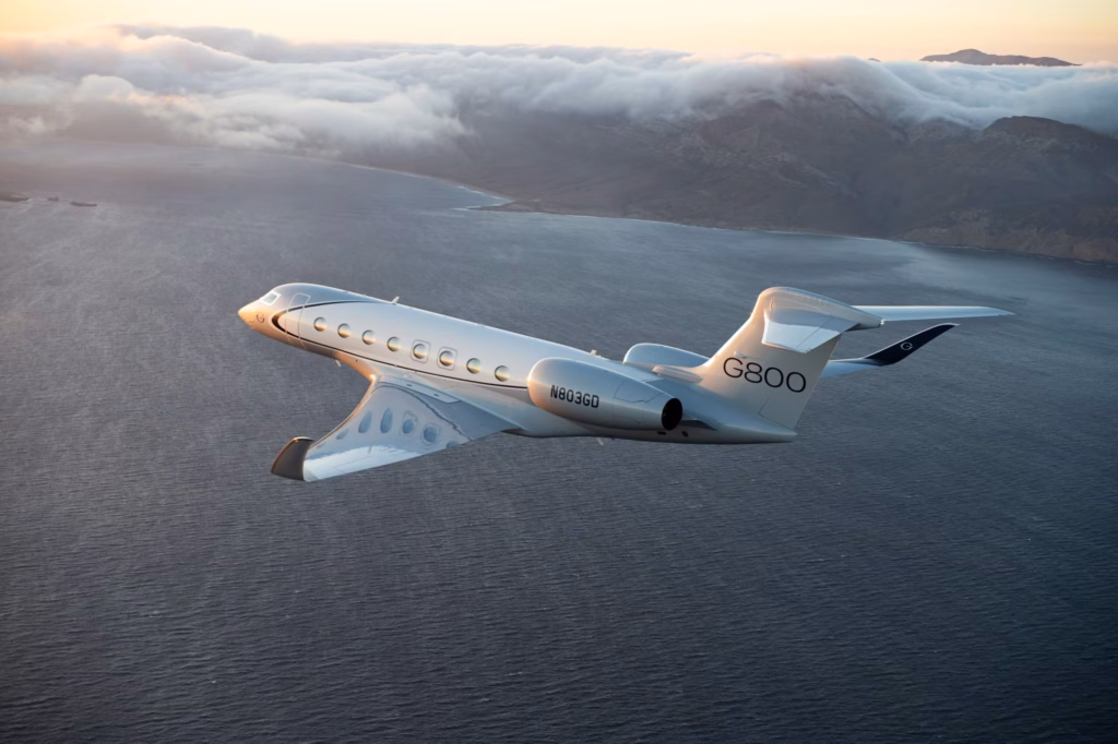 Gulfstream G800 Sets Speed Record to Dubai Airshow 2025