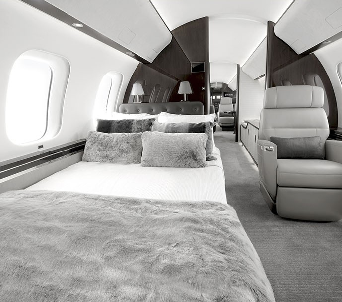 Global 8000 Principal Suite Bed Night