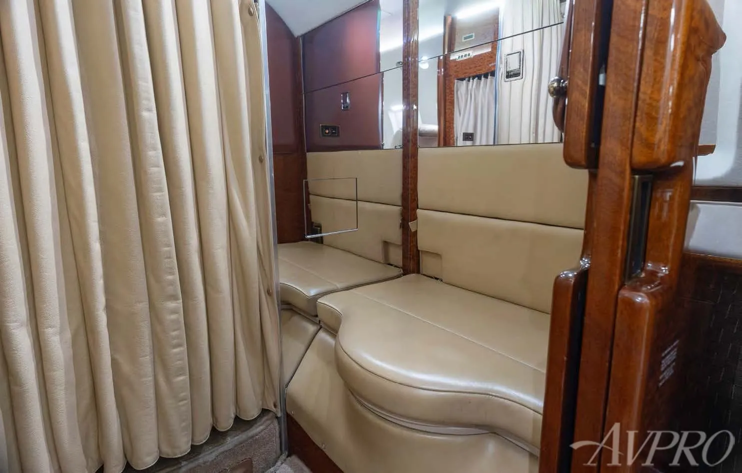 Hawker 800XP aft lavatory and baggage compartment configuration