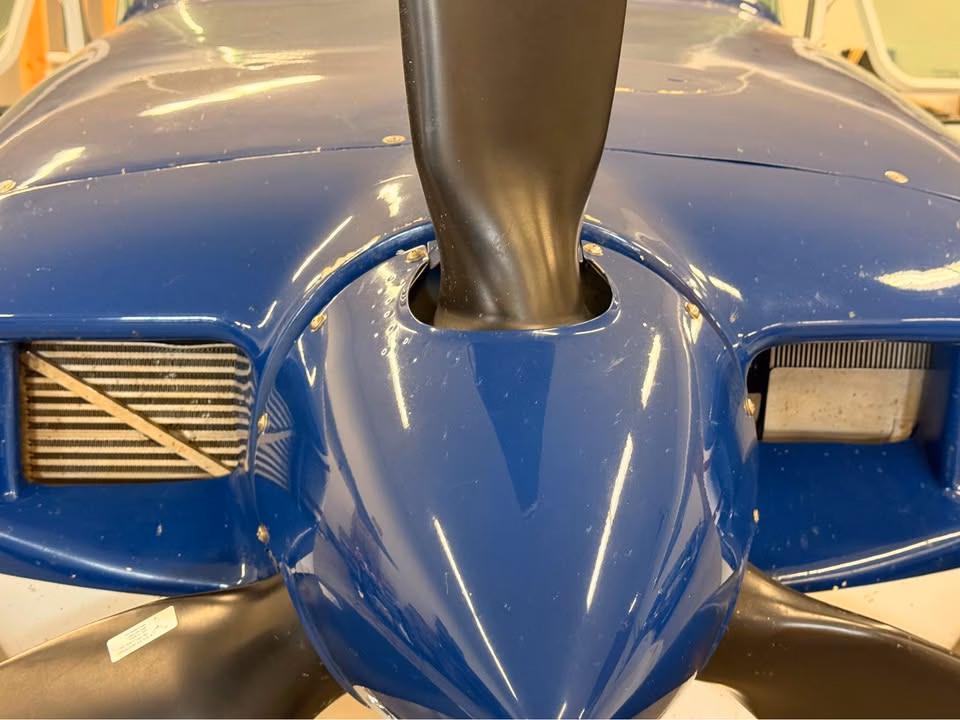 1979 Cessna 210N N7AL propeller spinner and engine cowl close-up