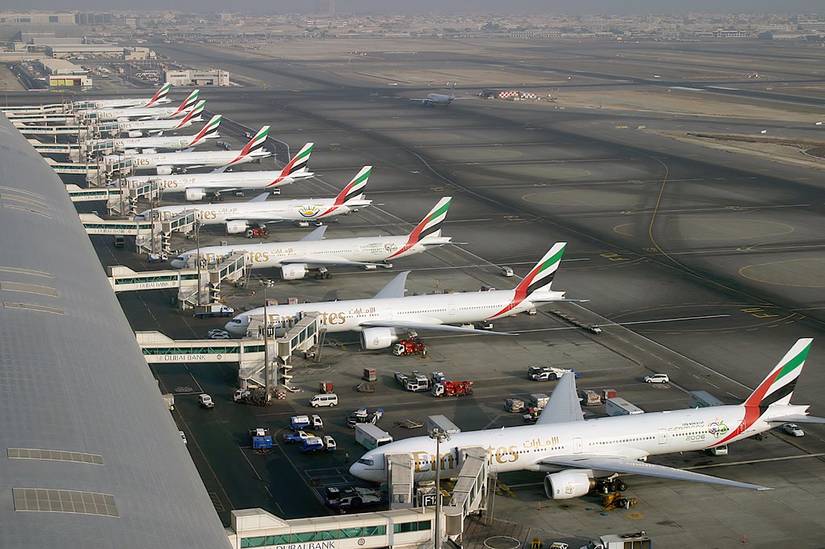 Emirates Promotes First Emirati Female Captains on Boeing 777